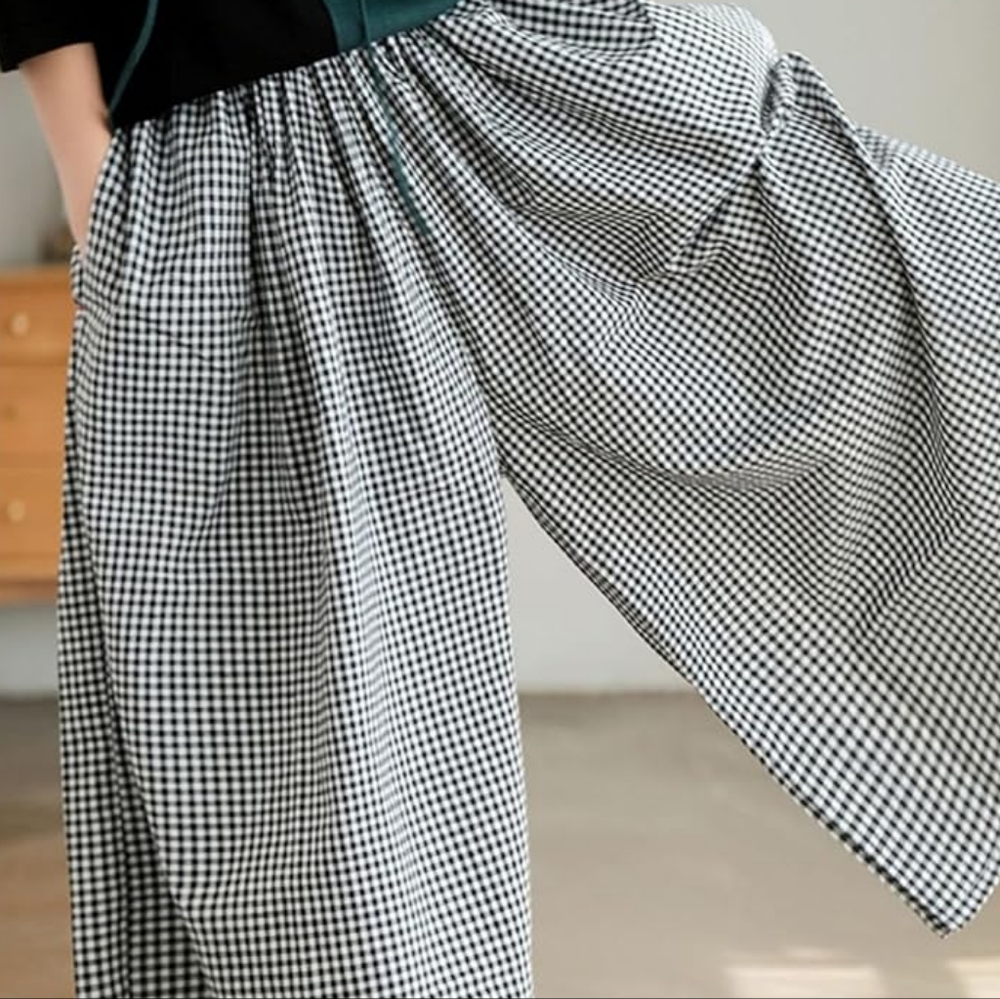Uncommon Threads Houndstooth Wide Leg Pants